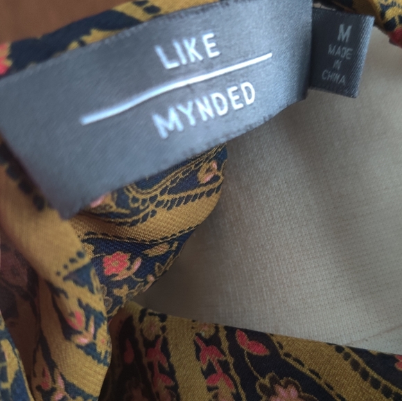 LIKE MYNDED Boho Shirt Bohemian Classy Hippy - Picture 3 of 4